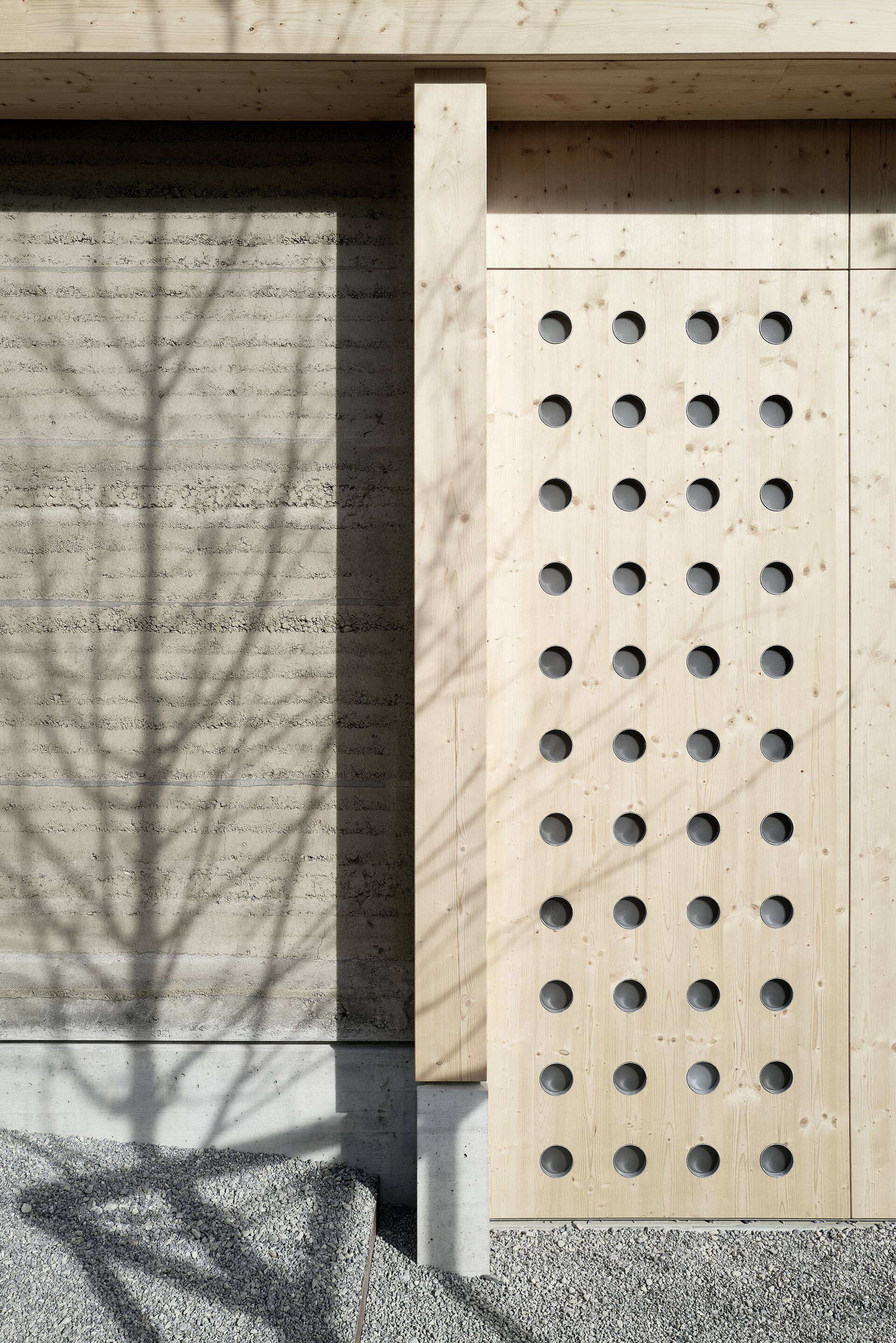 kusterfrey_albi_nussbaumer_abdankungshalle_l_24.03.2026_0120.jpg kusterfrey_albi_nussbaumer_abdankungshalle_l_24.03.2026_0120.jpg